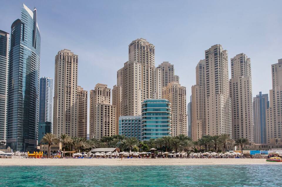Hilton Dubai The Walk 5