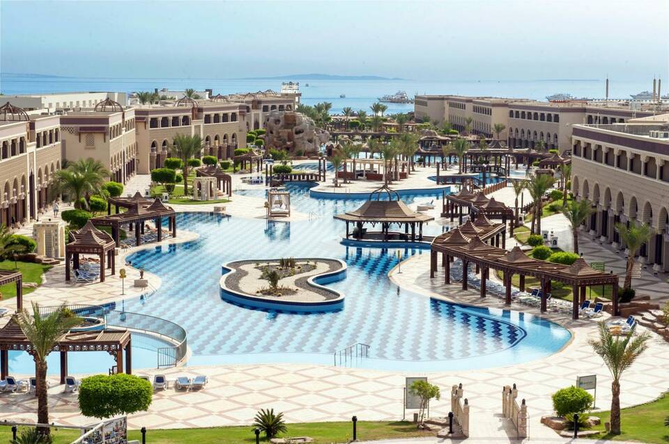 Sentido Mamlouk Palace Resort 1