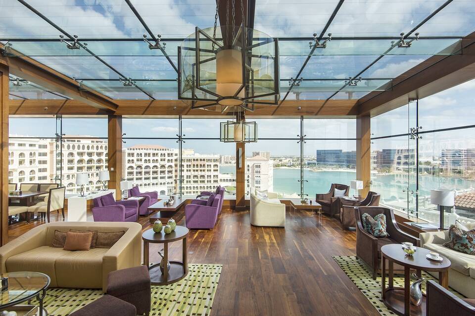 The Ritz-Carlton Abu Dhabi Grand Canal 5