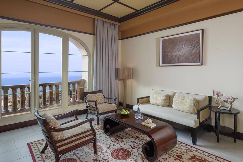 Desert Islands Resort & Spa by Anantara 3