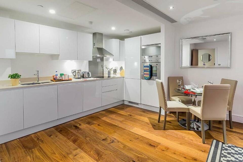 Clover Court by Aeria Apartments 3