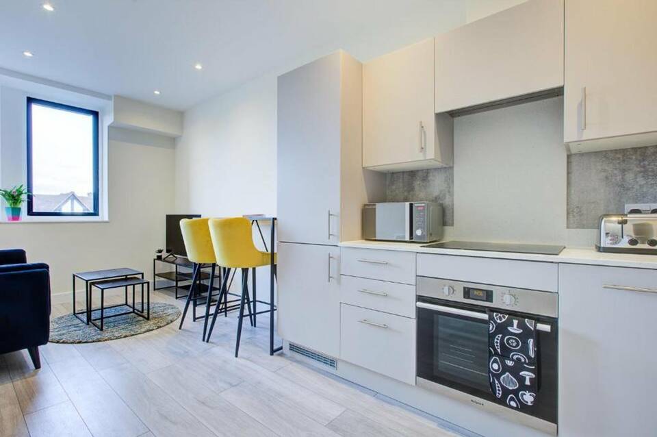 HybridResi Cheam, Sutton 4