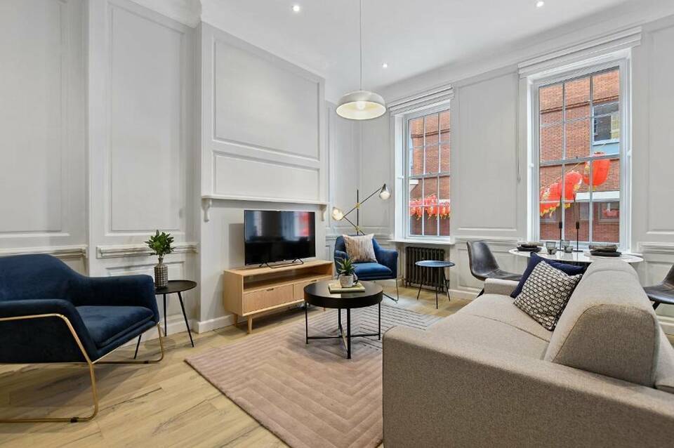 Gerrard Place by Q Apartments 4