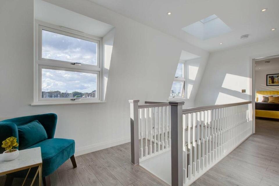 Hybrid Resi - Fulham 5