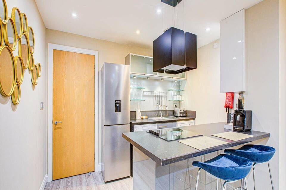 Hybrid Resi - Battersea 2