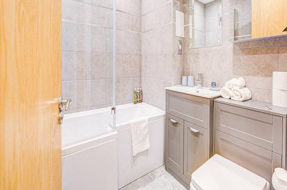 Hybrid Resi - Battersea 4
