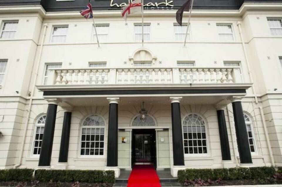 London Croydon Aerodrome Hotel by Sunday 3