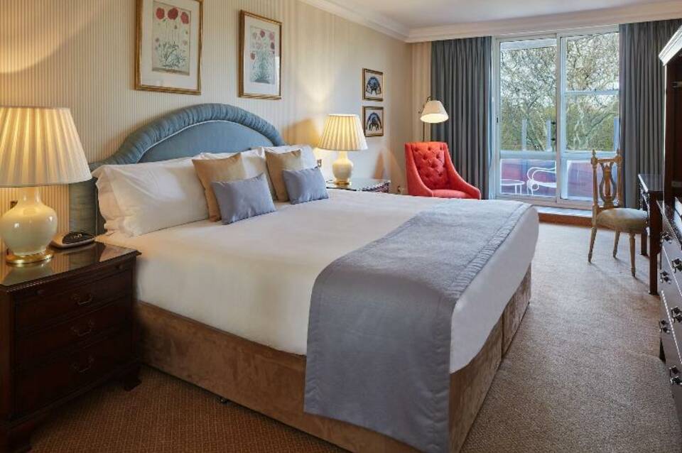 Cheval Thorney Court 4
