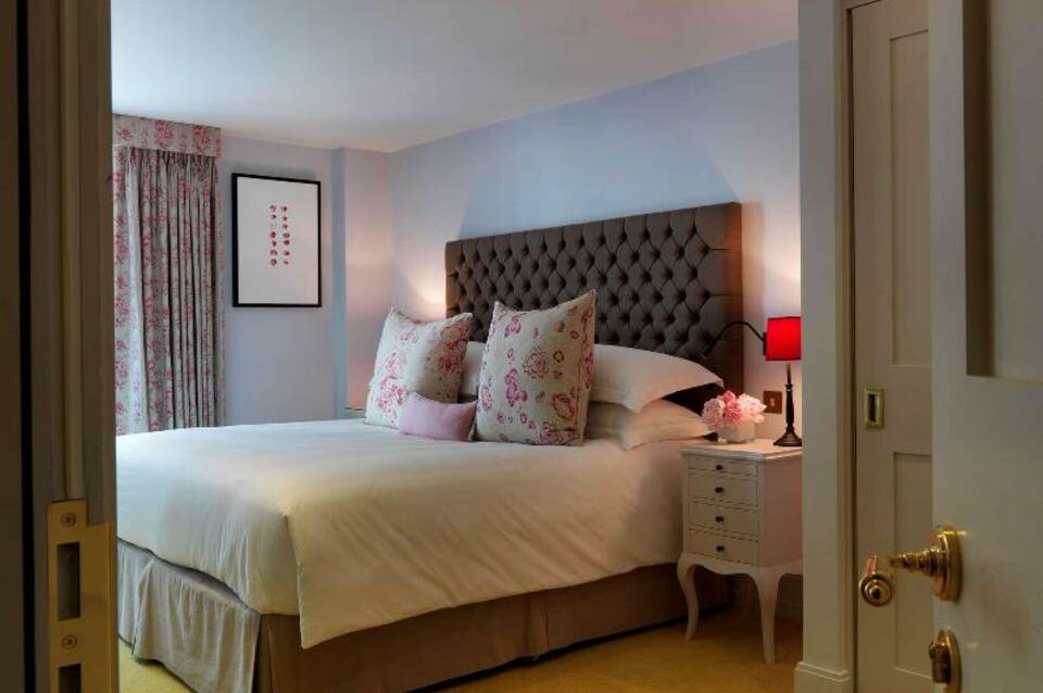 Cheval Knightsbridge 3