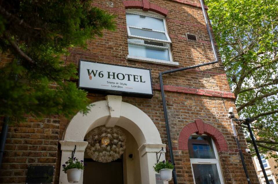 W6 Hotel 2