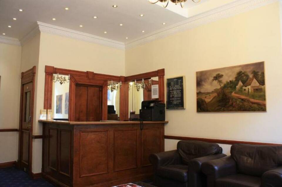 Regency Hotel Westend 2