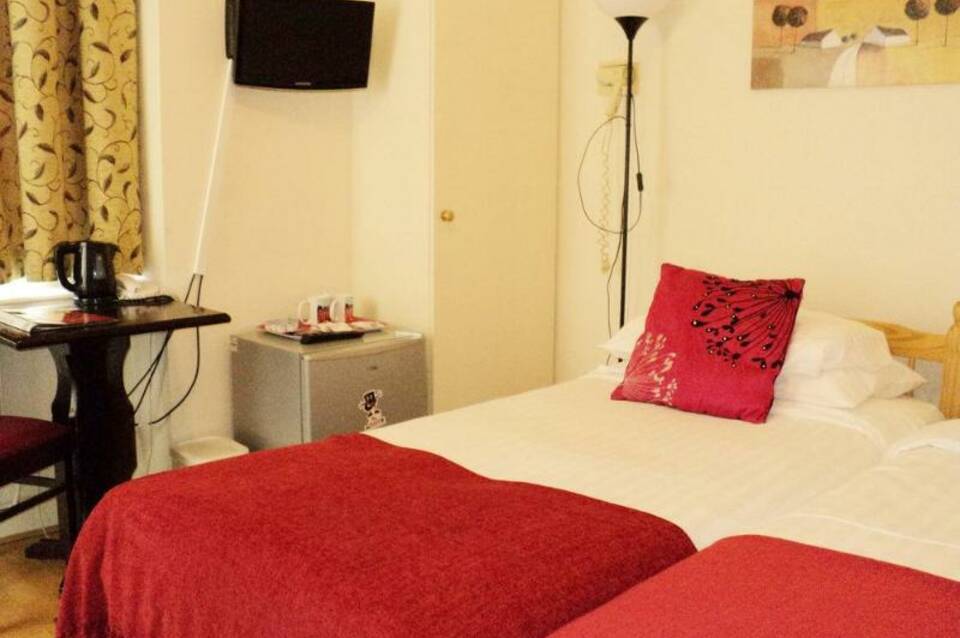 City London Hotel 5