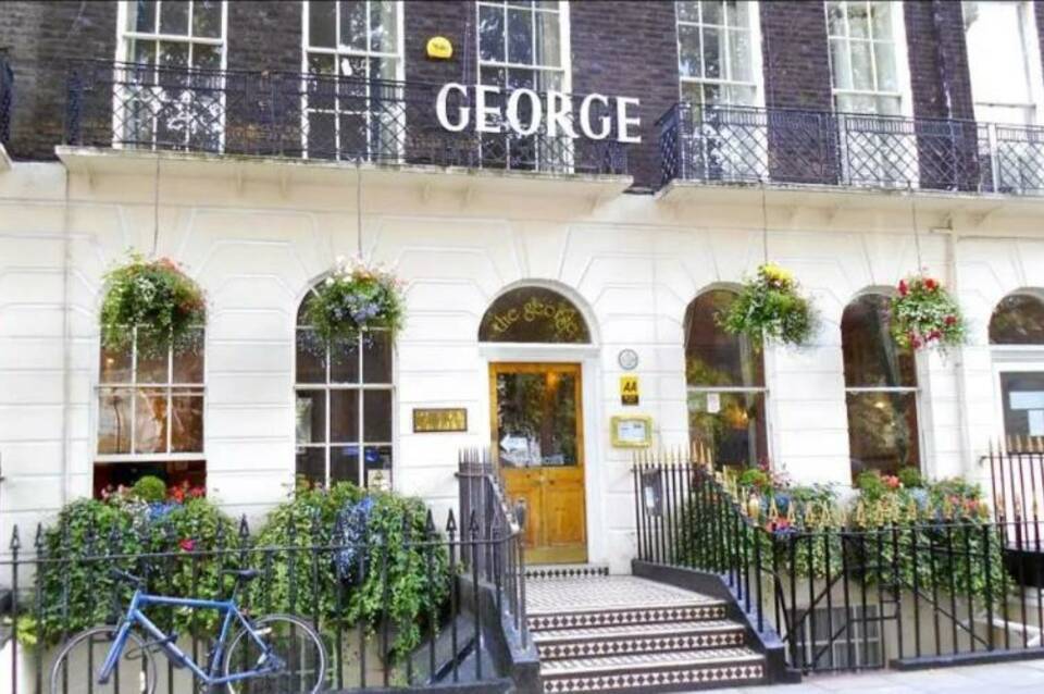 George Hotel 1