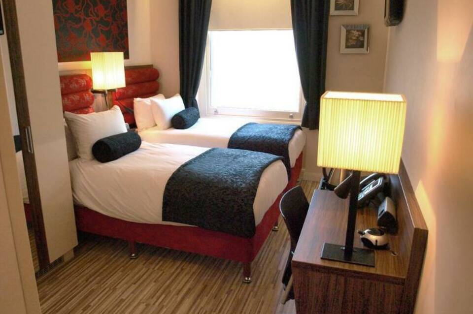 Simply Rooms & Suites 2