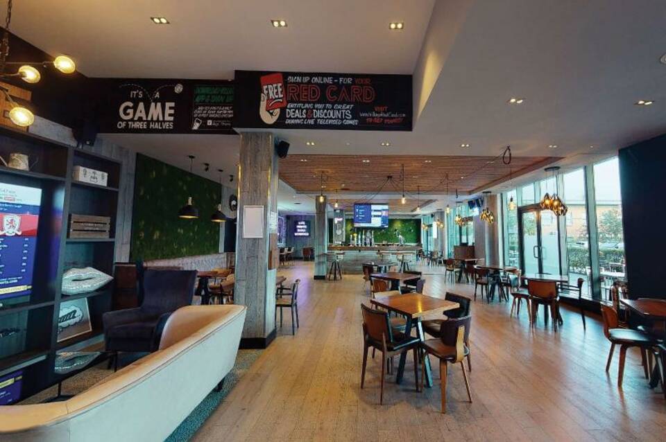 Village Hotel Watford 5