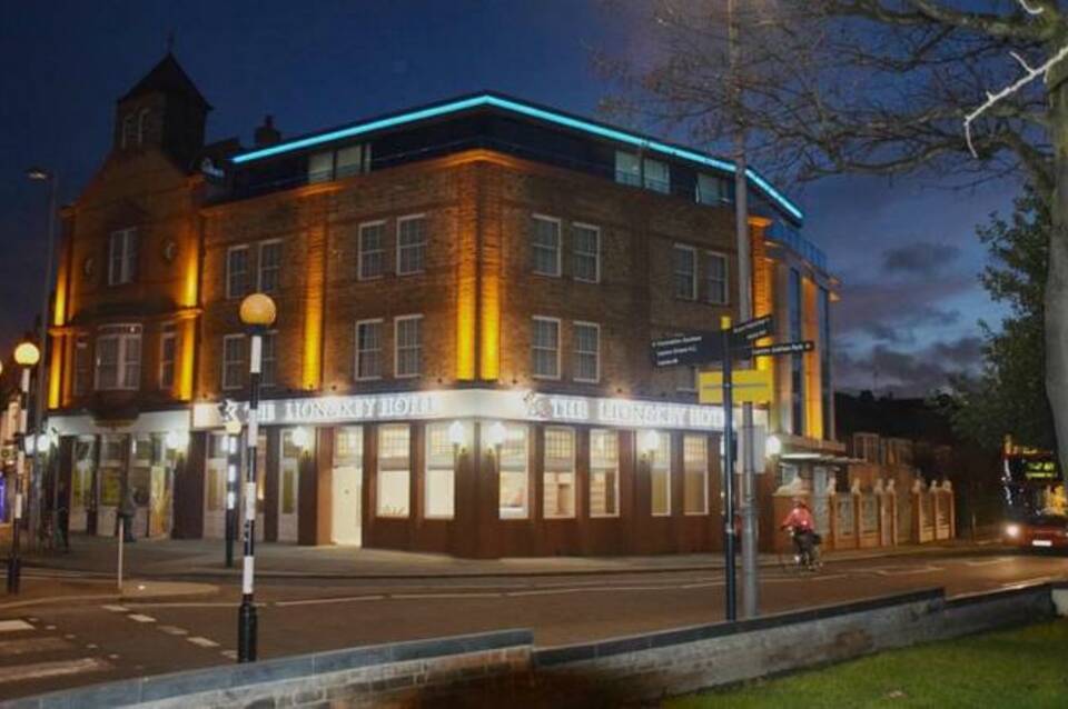 The Lion & Key Hotel 1