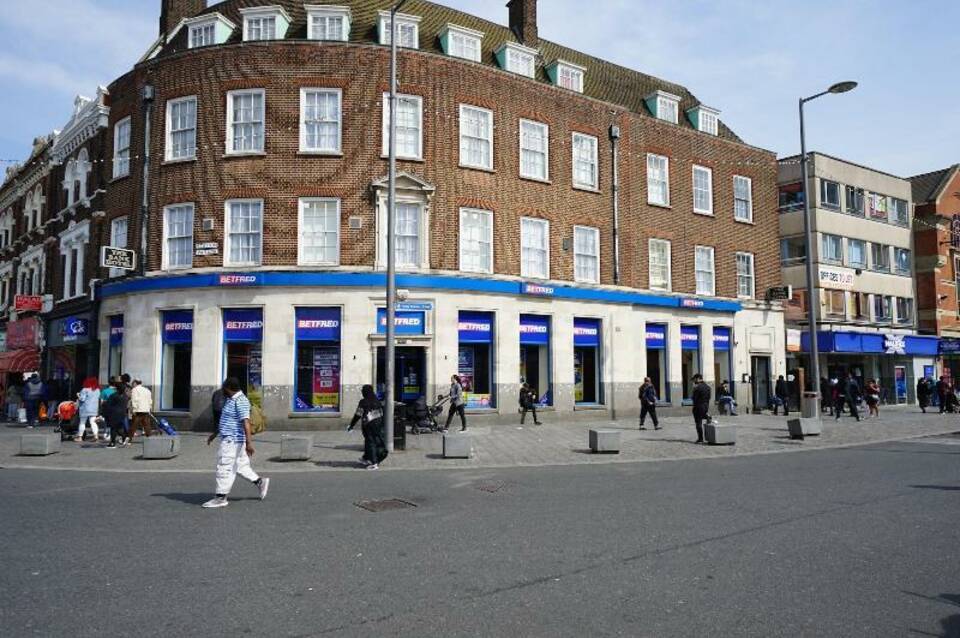 The Bank Hotel 1