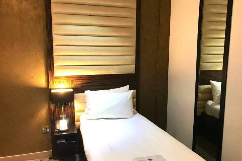 Maitrise Hotel Maida Vale 5