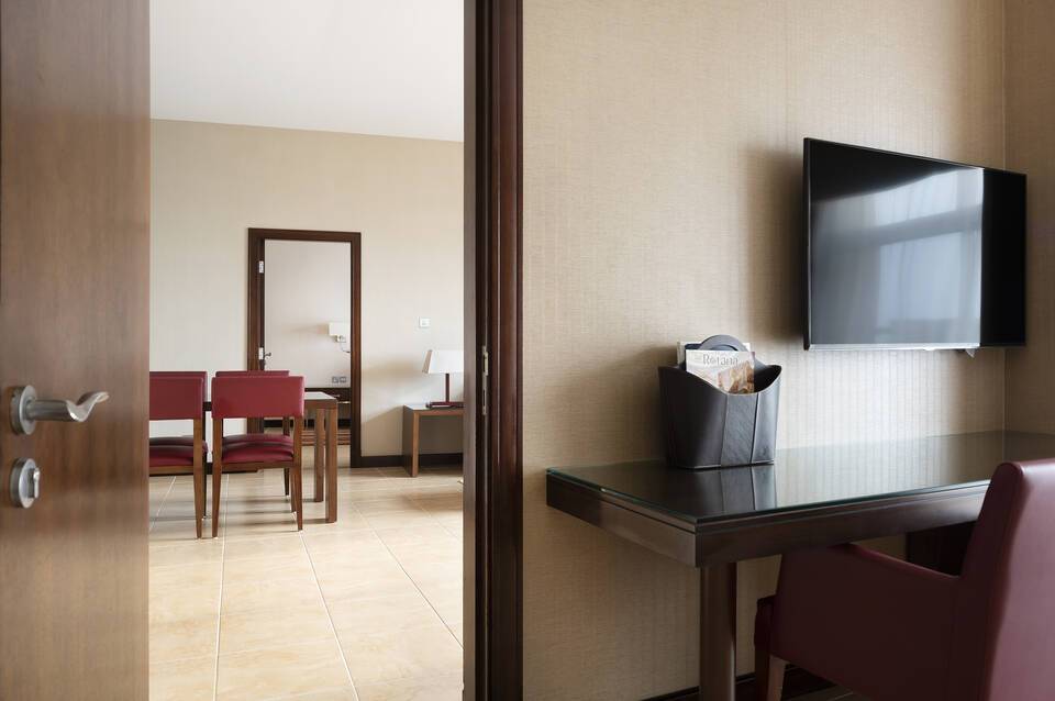 Khalidiya Palace Rayhaan 1