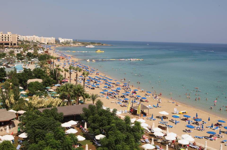 Silver Sands Beach Hotel 4