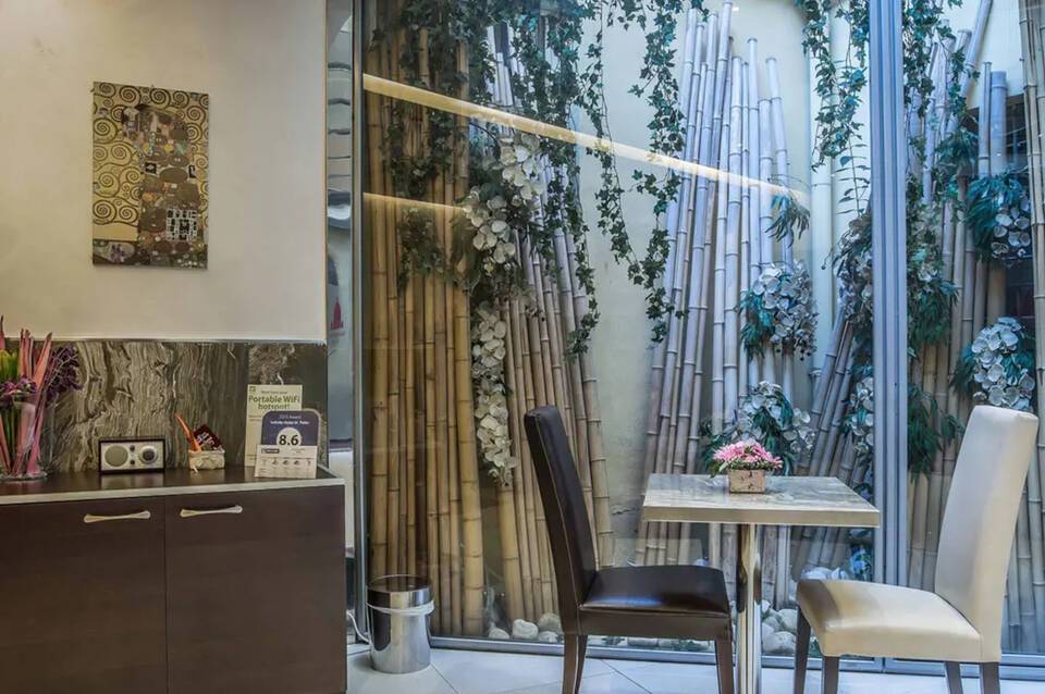 Catone District Hotel 4