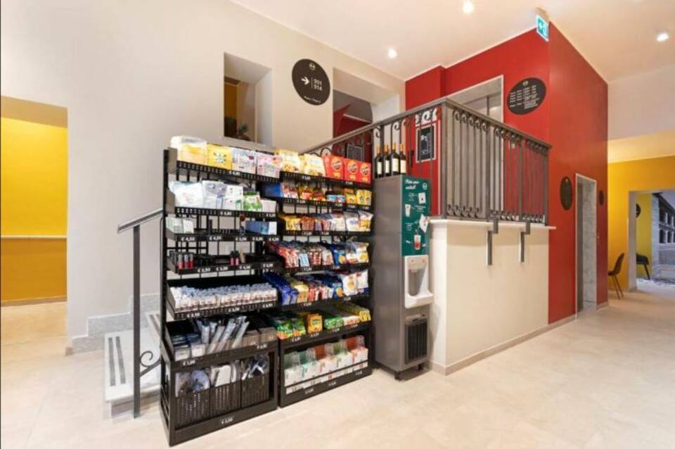 B&B HOTEL Roma San Lorenzo Termini 3