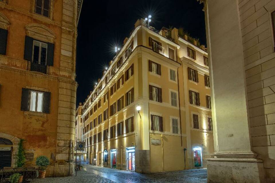 9Hotel Cesàri 1