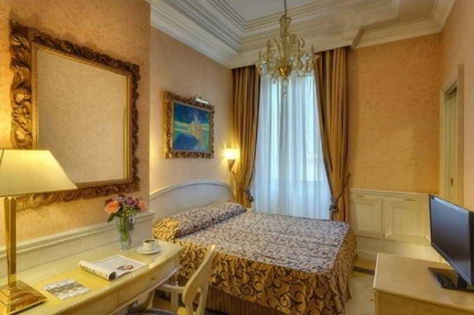 Comfort Hotel Bolivar 3