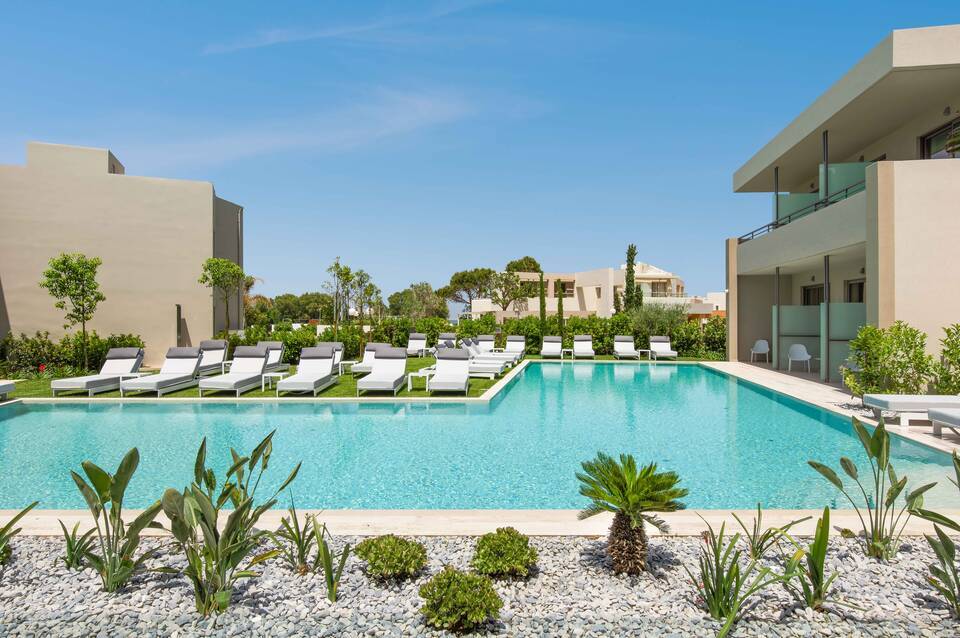 Atlantica Amalthia Beach Hotel 3