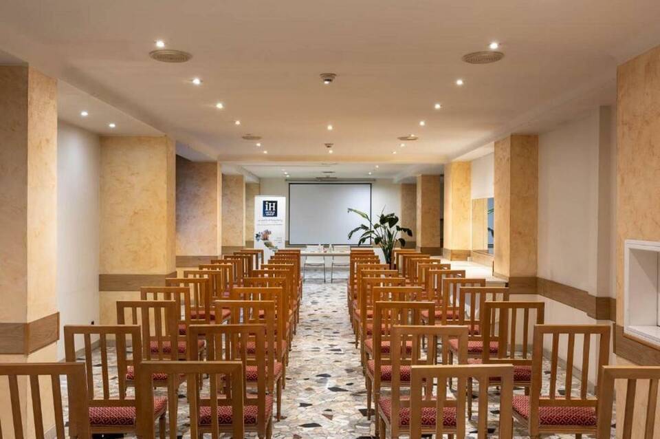 iH Hotels Milano St. John 1