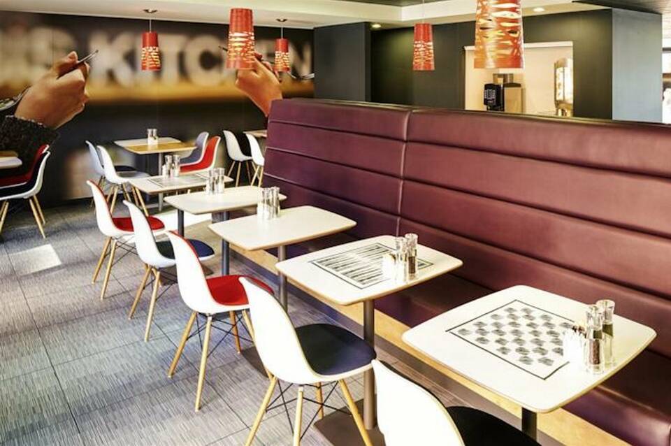 ibis London Luton Airport 4