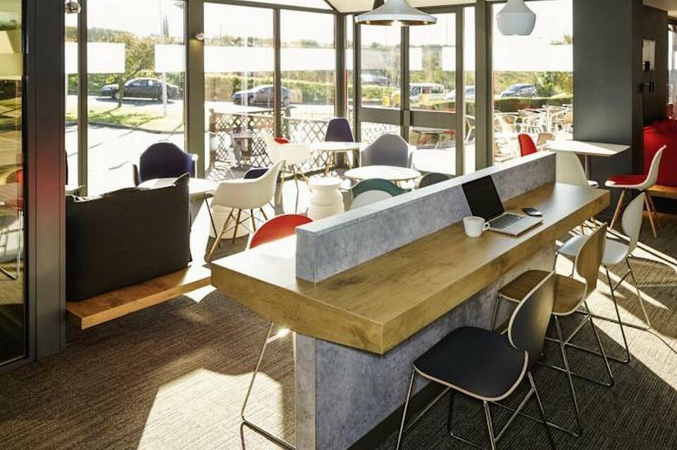 ibis London Luton Airport 5