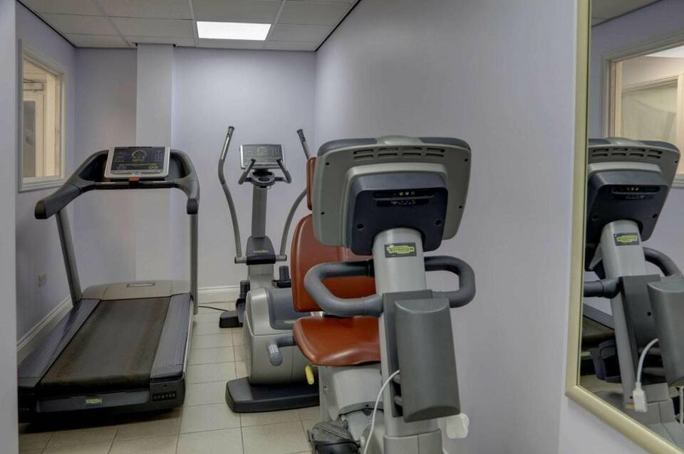Sure Hotel by Best Western Reading 3