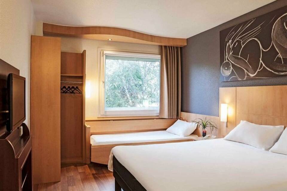 ibis Barcelona Cornella 2