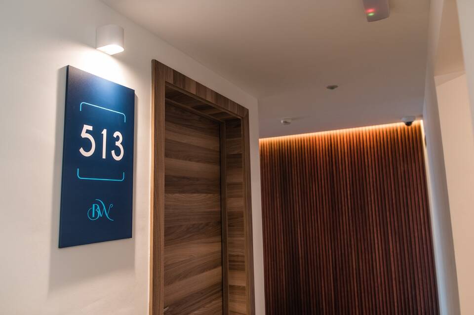 Blu Waters Boutique Hotel 3
