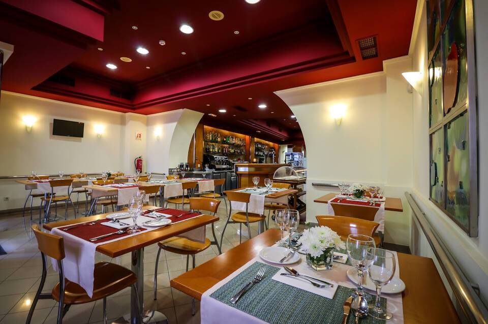 Hotel dos Camoes 5