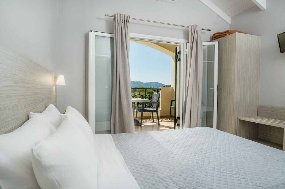 Atlantis Hotel 2
