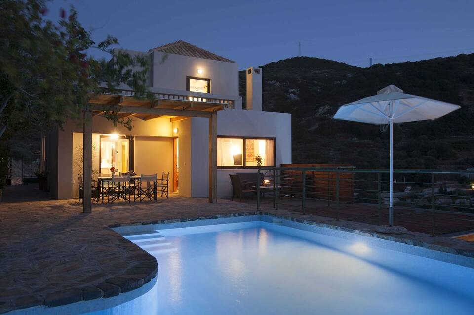Istron Villas 1