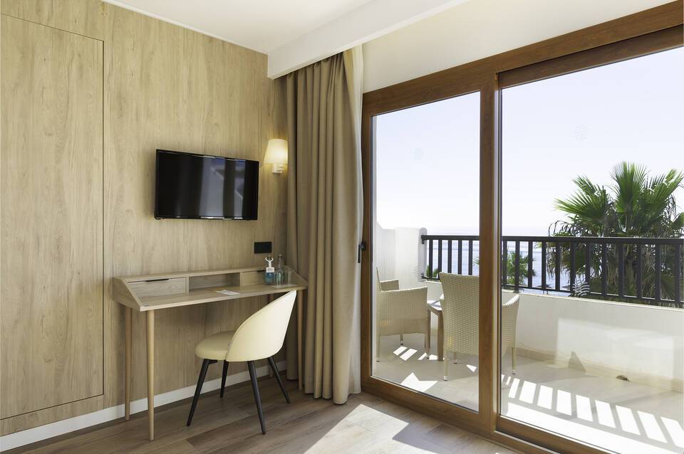 Alua Suites Las Rocas 4