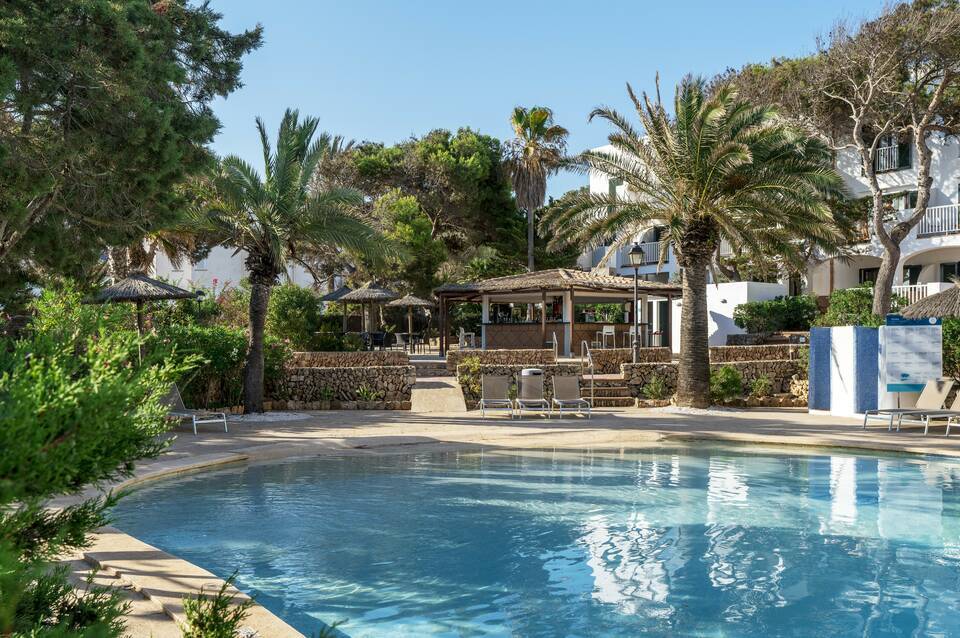 Alua Suites Las Rocas 1