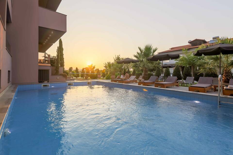 Hotel Yakinthos 1