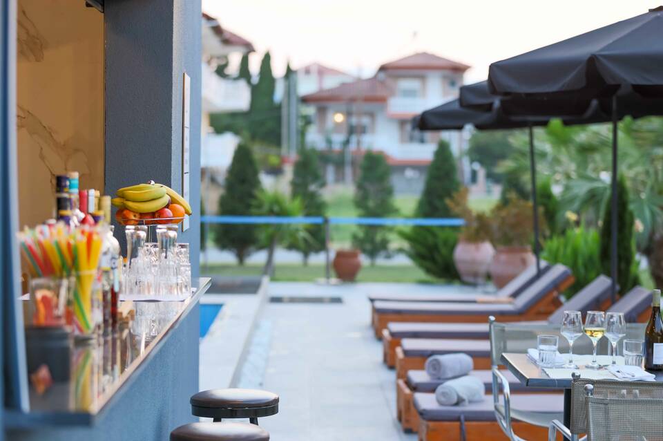 Hotel Yakinthos 4