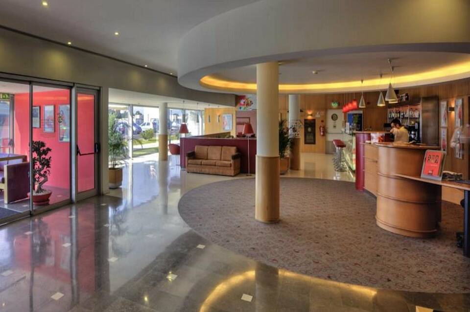 ibis Porto São João 5