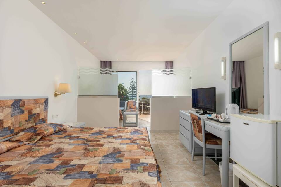 Olympos Beach Hotel 5