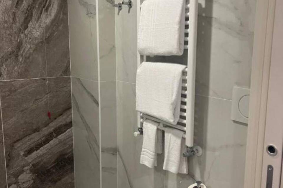 JR Hotels Bocconi Milano 4