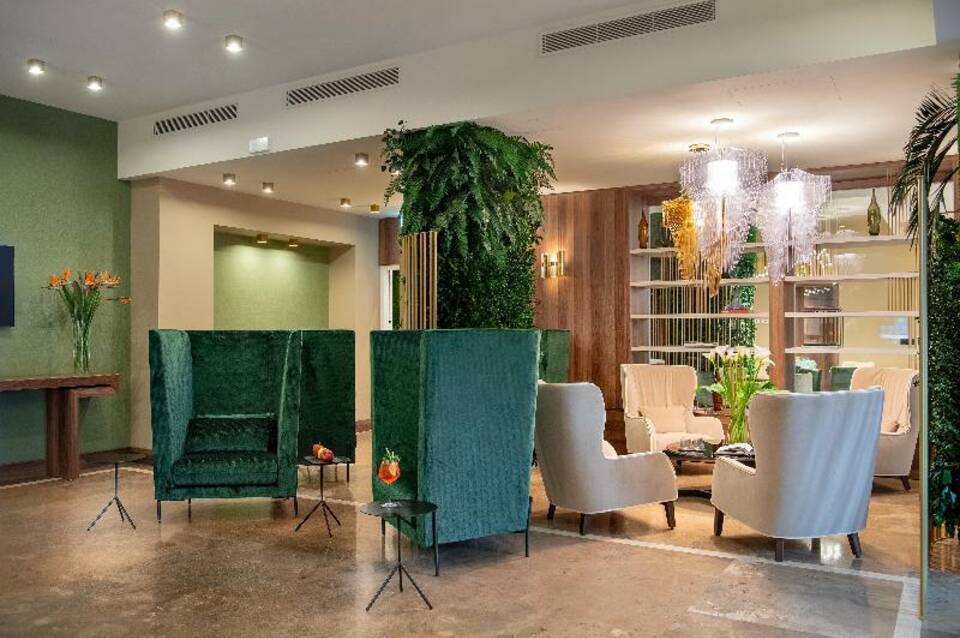 Tocq Hotel 1