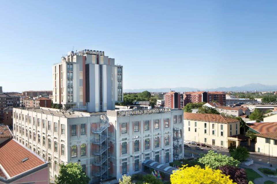 Starhotels Business Palace 1