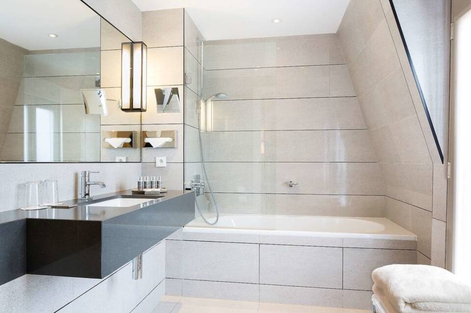 Balmoral 5