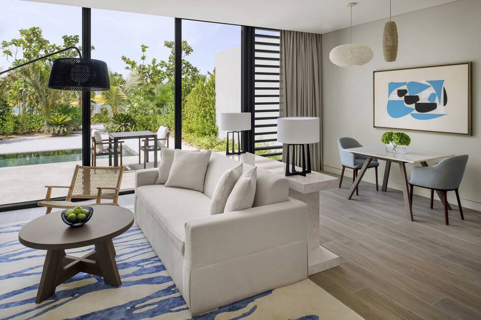 Mövenpick Resort Al Marjan Island 2