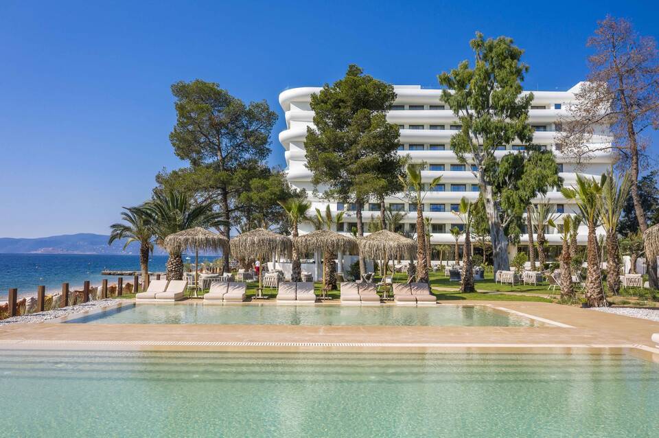 Isla Brown Corinthia Resort & Spa, Curio Collection by Hilton 1